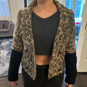 Smythe Blazer Animal Print Size 6